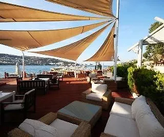 Istanbul Palace Hotel 4*