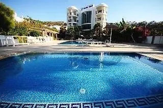 Istanbul Palace Hotel